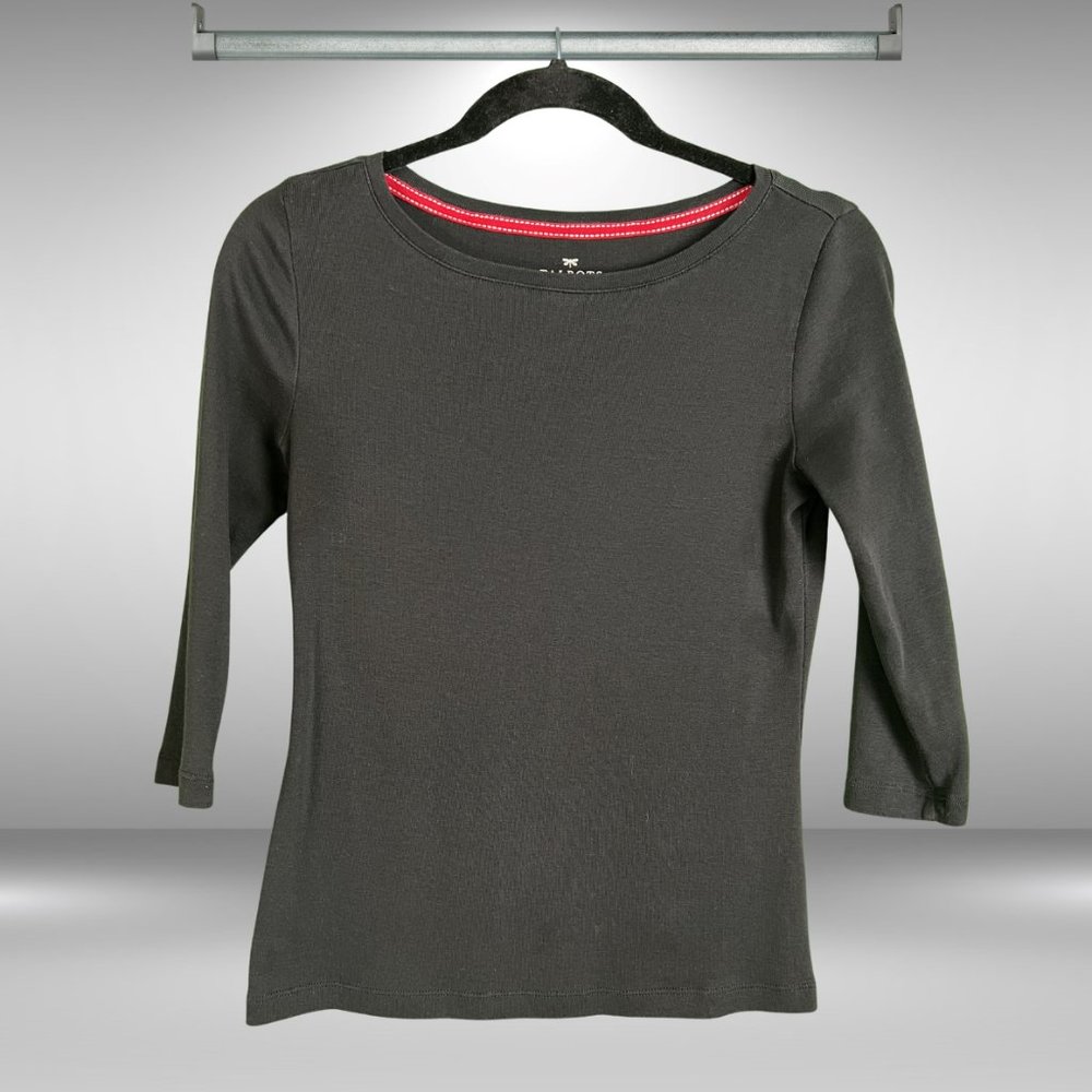 Talbots petite black boatneck 3/4 sleeve blouse fits like a small with a slit he